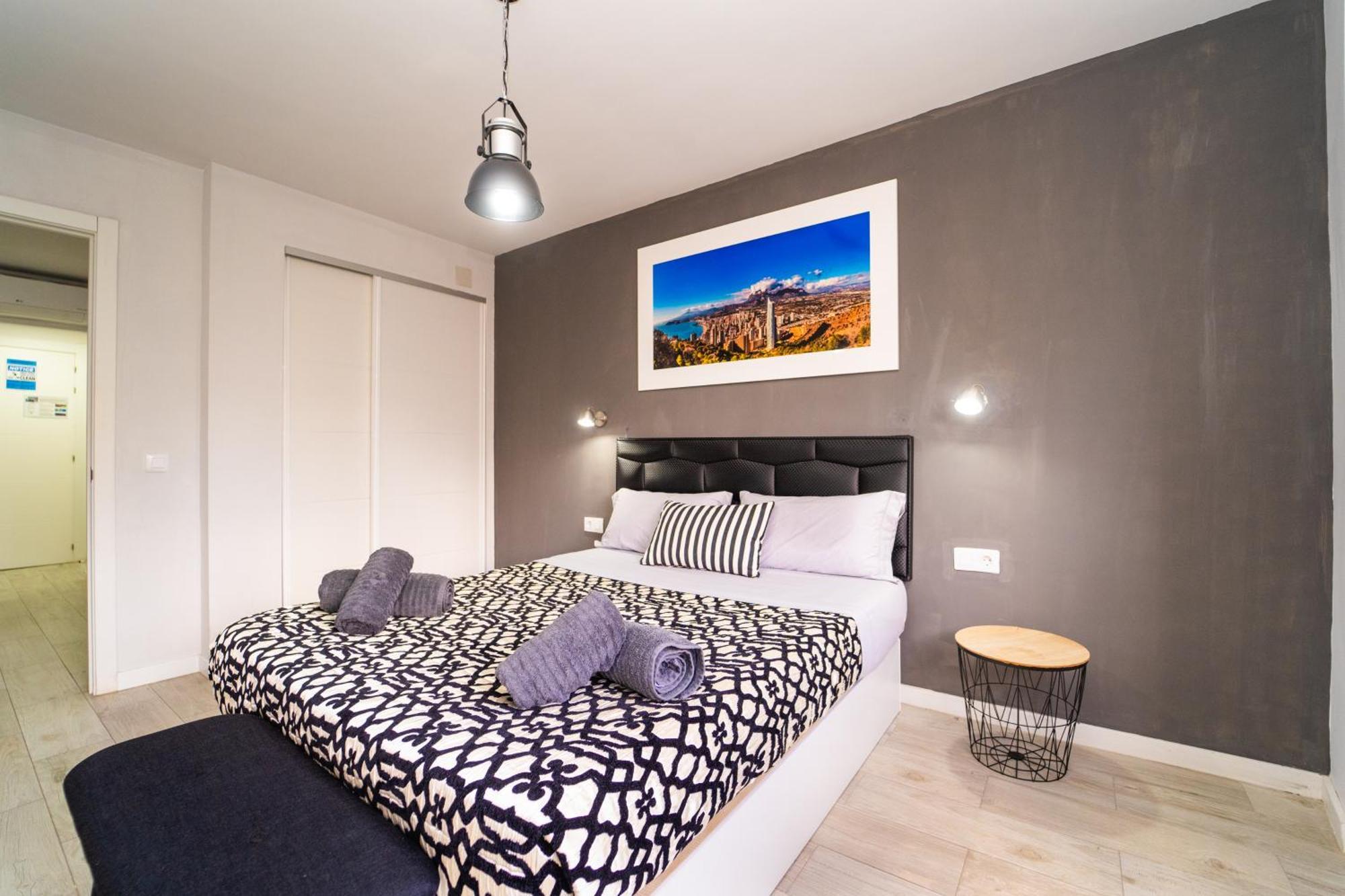 Apartamentos Anfiteatro Prime ベニドルム エクステリア 写真