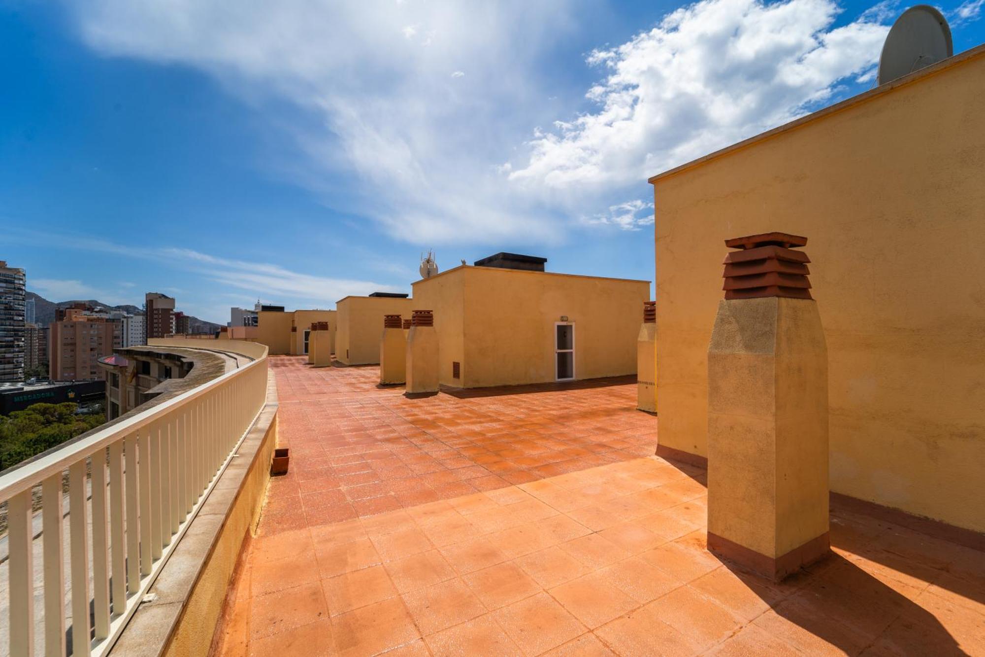 Apartamentos Anfiteatro Prime ベニドルム エクステリア 写真