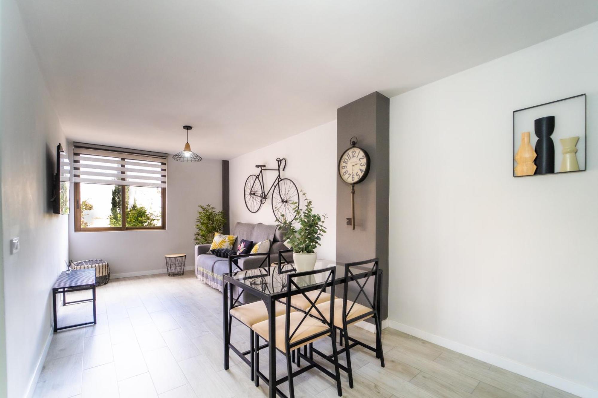 Apartamentos Anfiteatro Prime ベニドルム エクステリア 写真