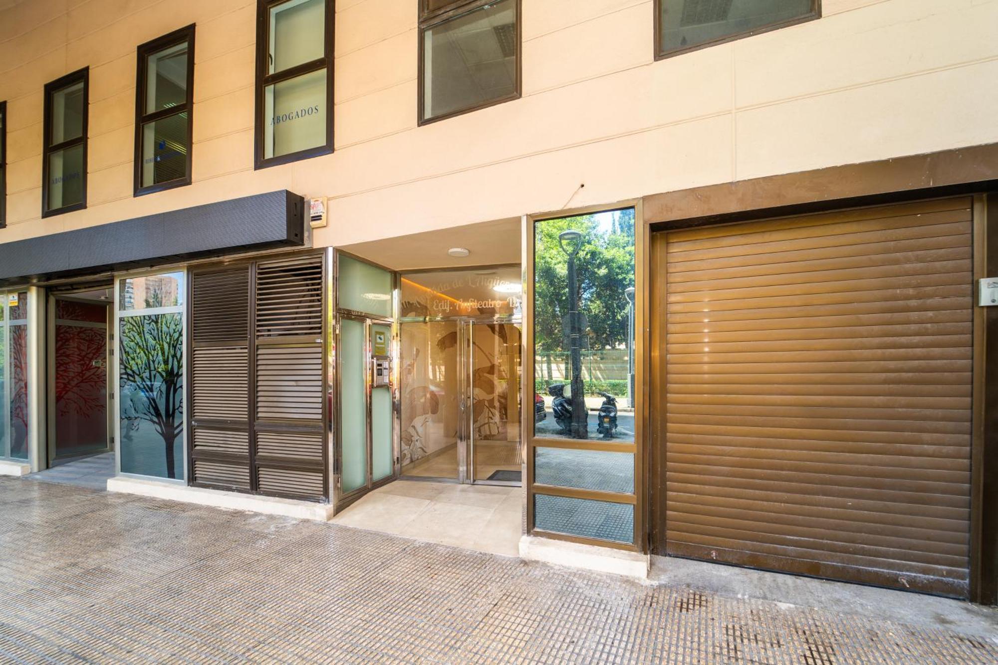 Apartamentos Anfiteatro Prime ベニドルム エクステリア 写真